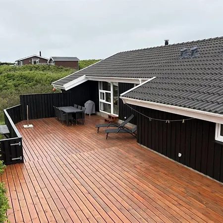 Dom wakacyjny Sofja - 150m From The Sea By Interhome *